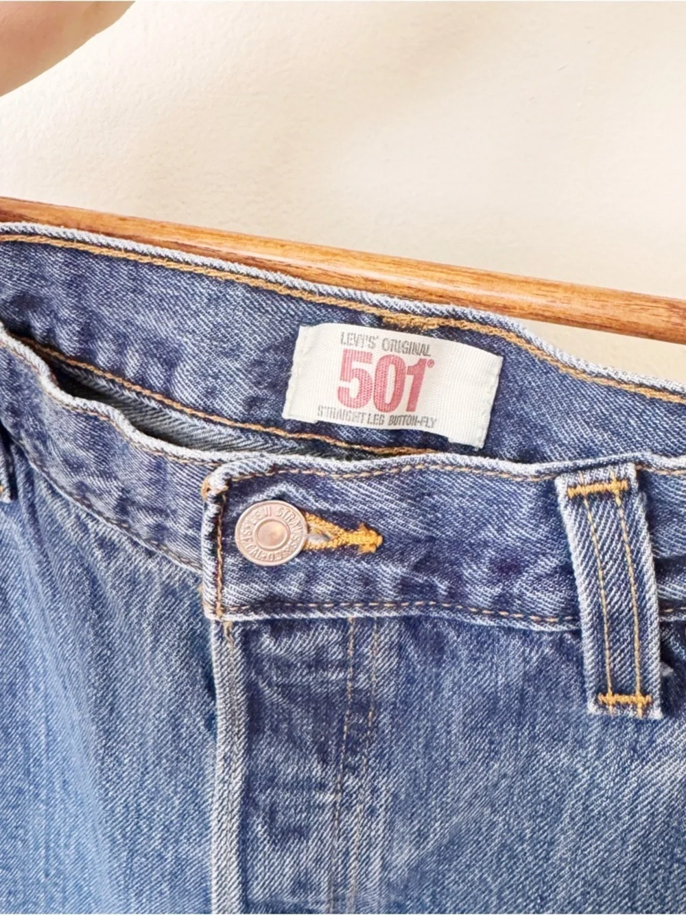 Levi 501 Relaxed Fit Jeans 36/30